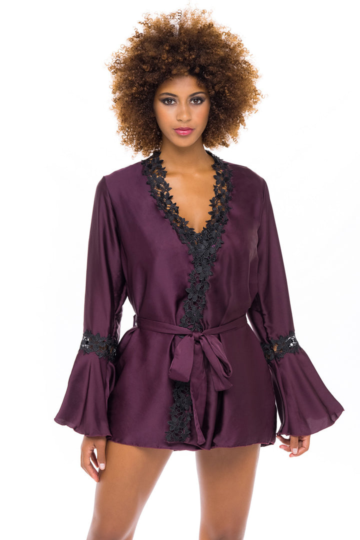 Thea Embroidered Sleeves Short Robe - Boutique Toi Et Moi